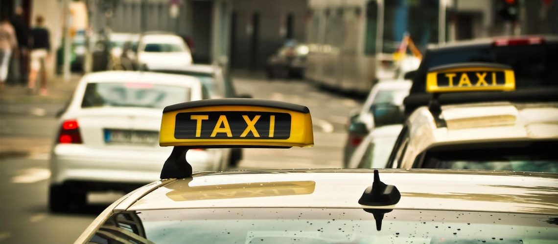 652234-taxi-1515420_1280 (1)