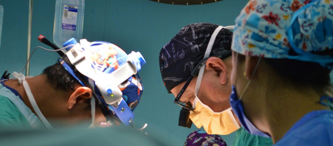 Cirugía guiada en odontología planificación y precisión clínica